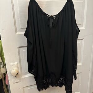 Elegant Black Women's Top 18/20w Cato